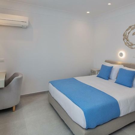 City Break Fira  Ngoại thất bức ảnh