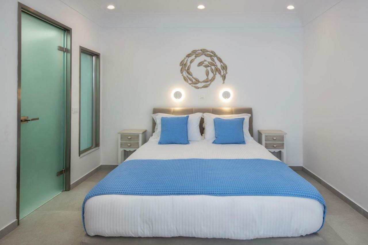 City Break Fira  Ngoại thất bức ảnh